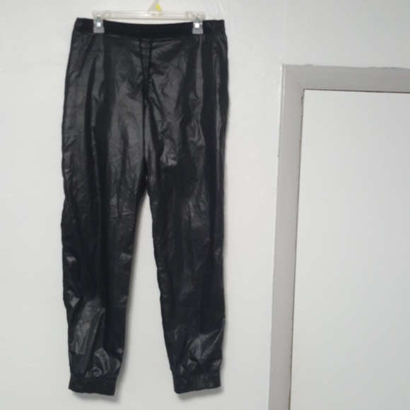 nike leather joggers